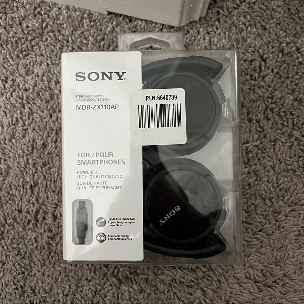 Sony ZX Series Wired On Ear Headphones with Mic